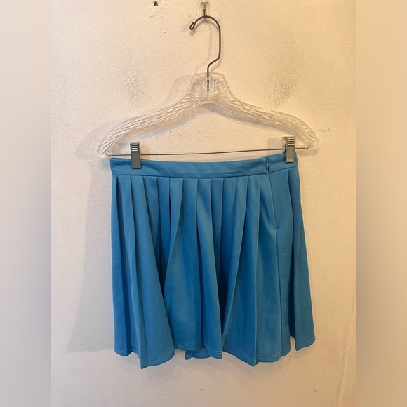 Womens Size Medium Adidas Blue Pleated Skort Vintage Victory Skort - Picture 2 of 5